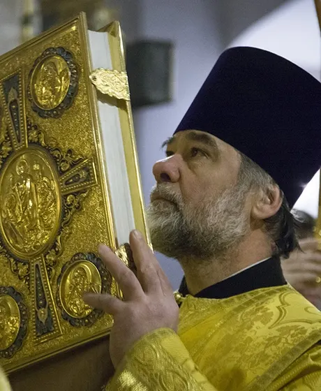 протодиакон Захария Лунгу